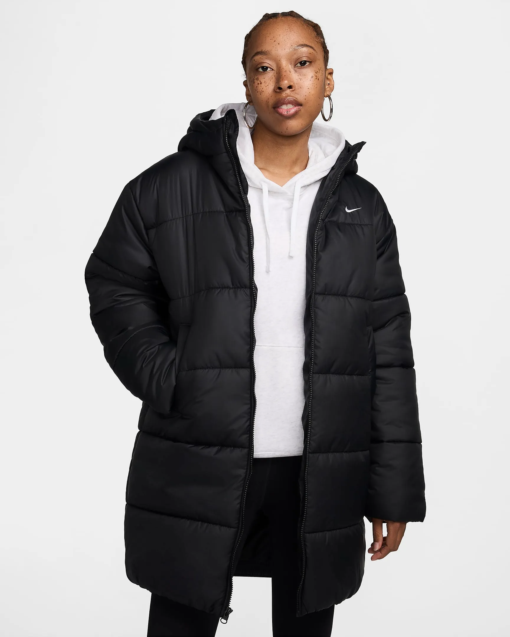 Nike Sportswear Classic Puffer – Women's Therma-FIT Loose Hooded Jacket