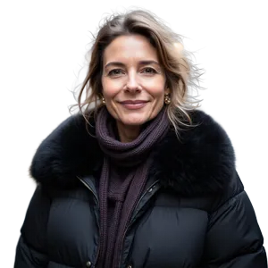 Best Black Puffer Jackets for Women 2024: Style Meets Performance Guide